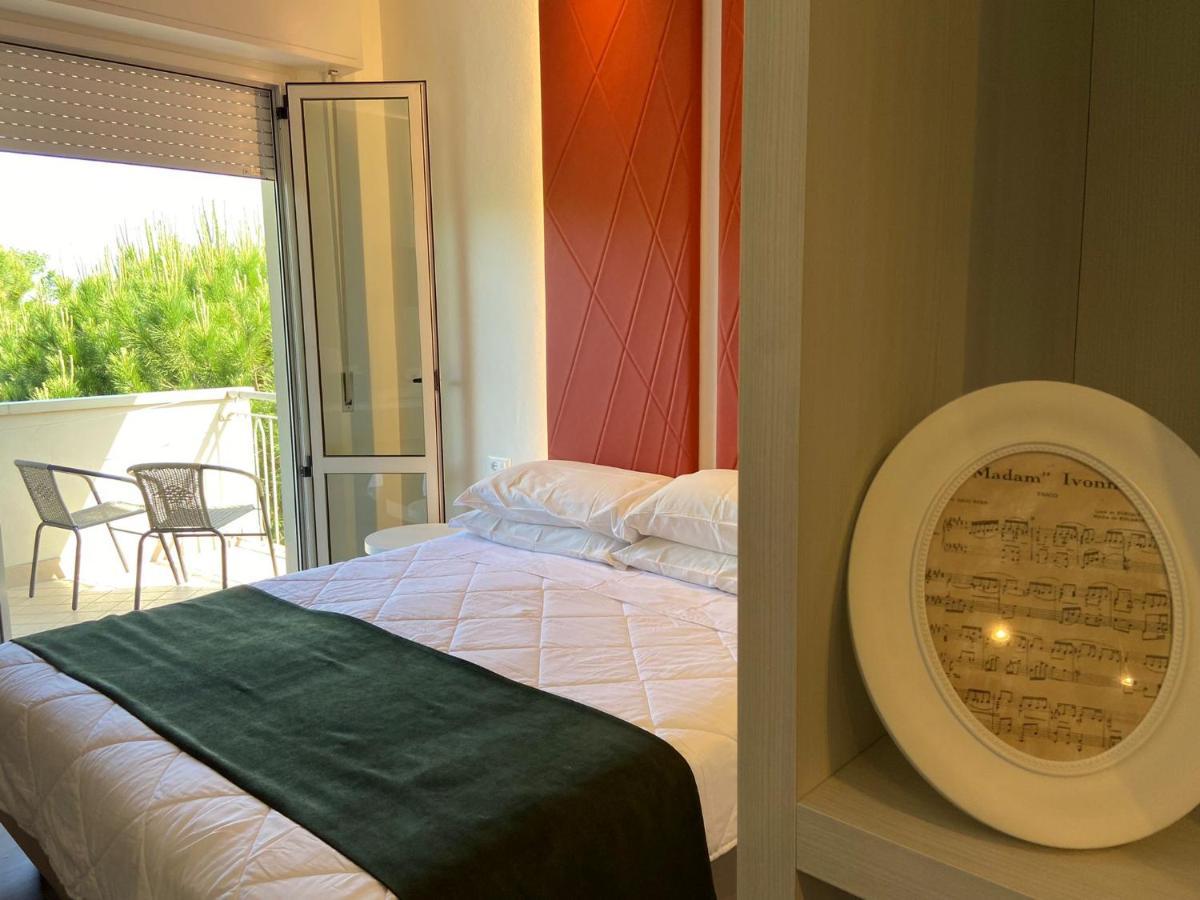 Hotel Loretta & Dependance تّشيرفييا المظهر الخارجي الصورة