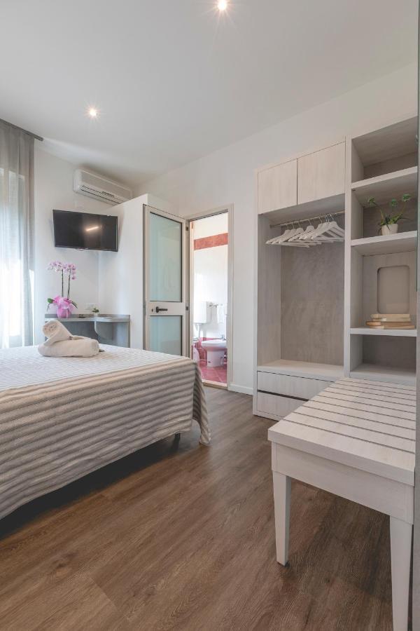 Hotel Loretta & Dependance تّشيرفييا المظهر الخارجي الصورة